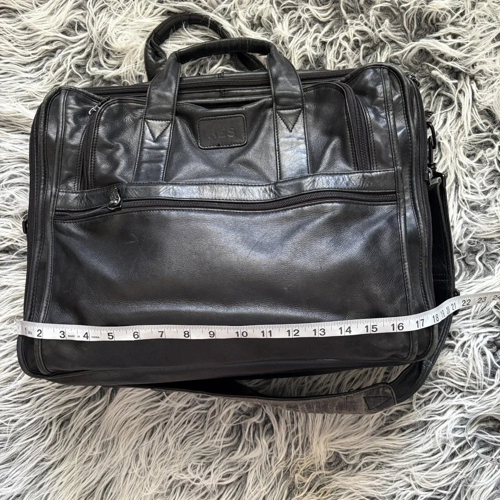 Tumi Leather Laptop Brief Messenger Bag Safeport Protection System VTG 18x15x4-8